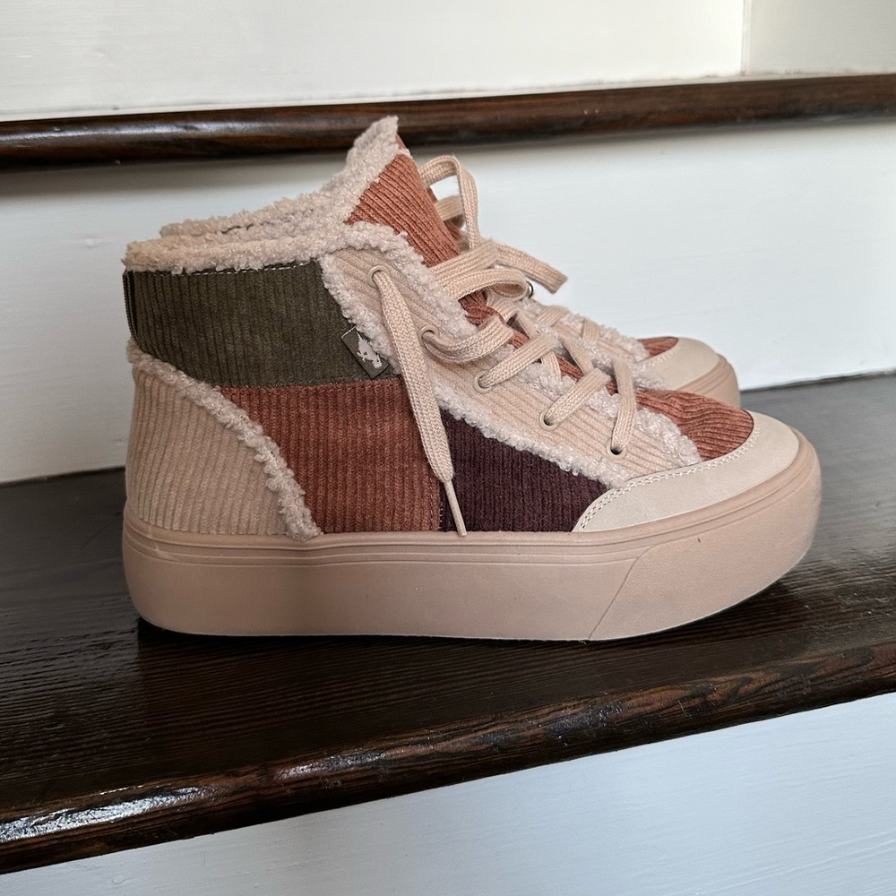 Rocket Dog Flair Patchwork Platform Casual Shoe -… - image 4